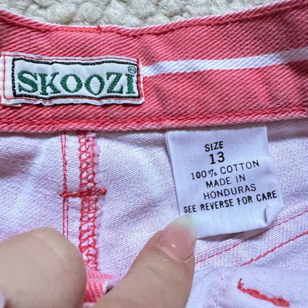 VTG Skoozi Women’s Size 29” Striped Pink Salmon High Waisted 90s Jean Shorts - Picture 2 of 6